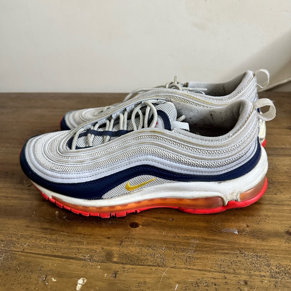 Nike Women's multi Trainers,size 10